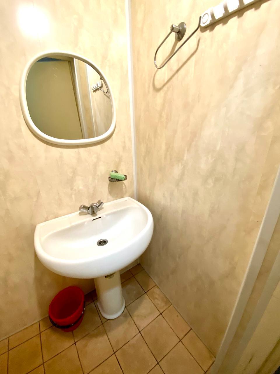 Продаж 3-кімнатної квартири 64.5 м², Сергія Нігояна просп., 42