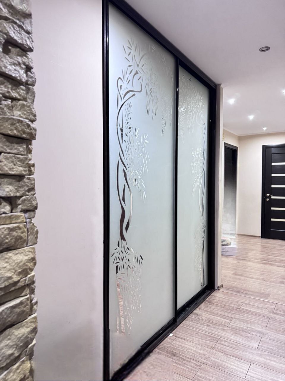 Продажа 3-комнатной квартиры 69 м², Терещенковская ул., 2