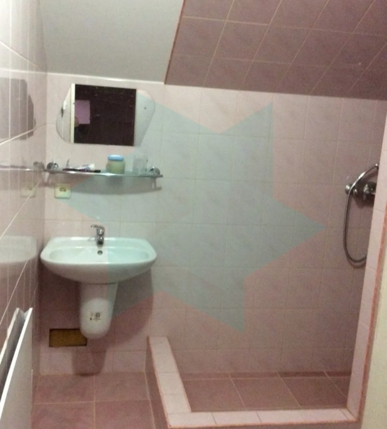 Аренда дома 220 м², Сташкова ул.
