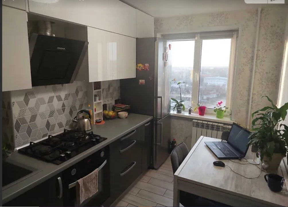 Продаж 3-кімнатної квартири 64 м², Миру просп.