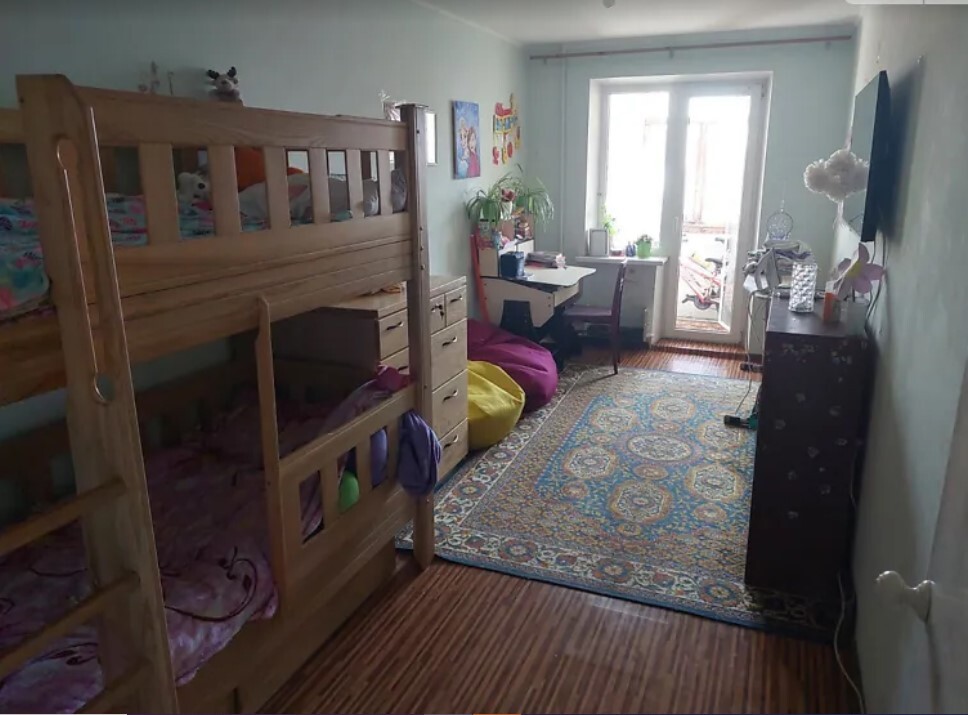 Продаж 3-кімнатної квартири 64 м², Миру просп.