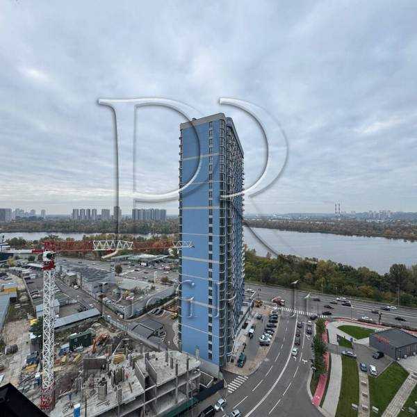 Продаж 2-кімнатної квартири 79 м², Причальна вул., 14
