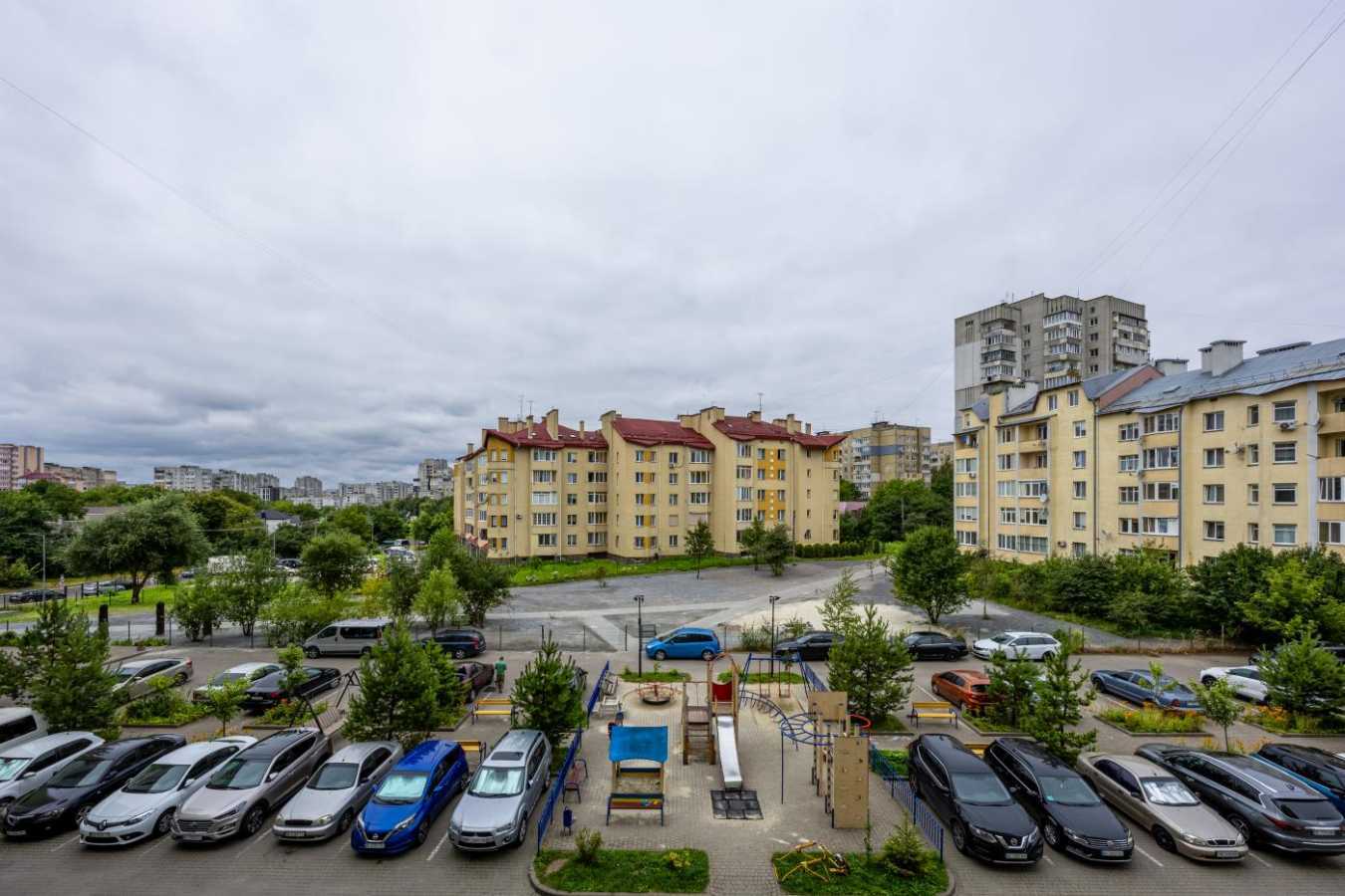 Продажа 2-комнатной квартиры 67 м², Гетмана Павла Полуботка ул.
