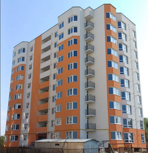 Продажа 5-комнатной квартиры 133.6 м², Строителей ул., 5/1