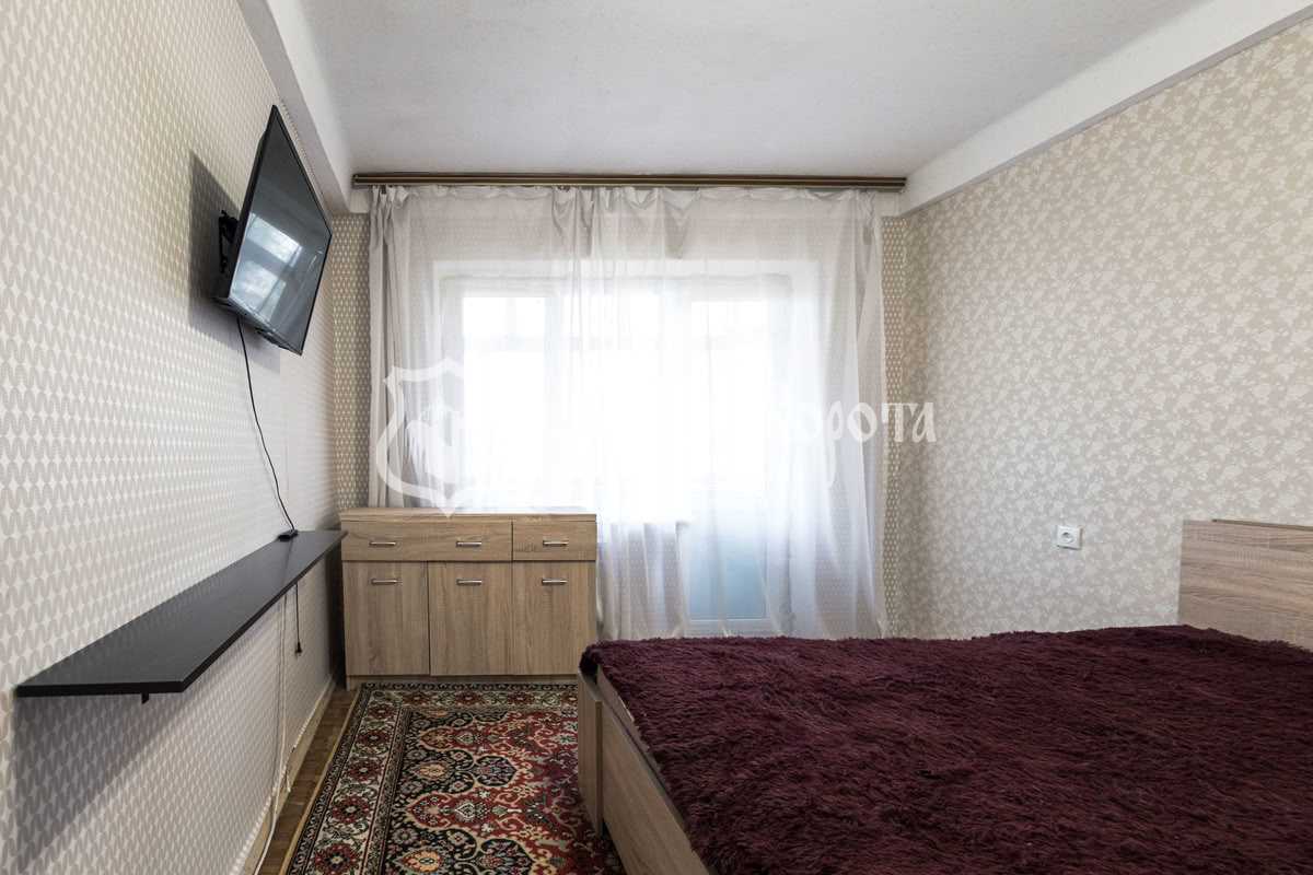 Продажа 2-комнатной квартиры 46.5 м², Ивана Микитенко ул., 15