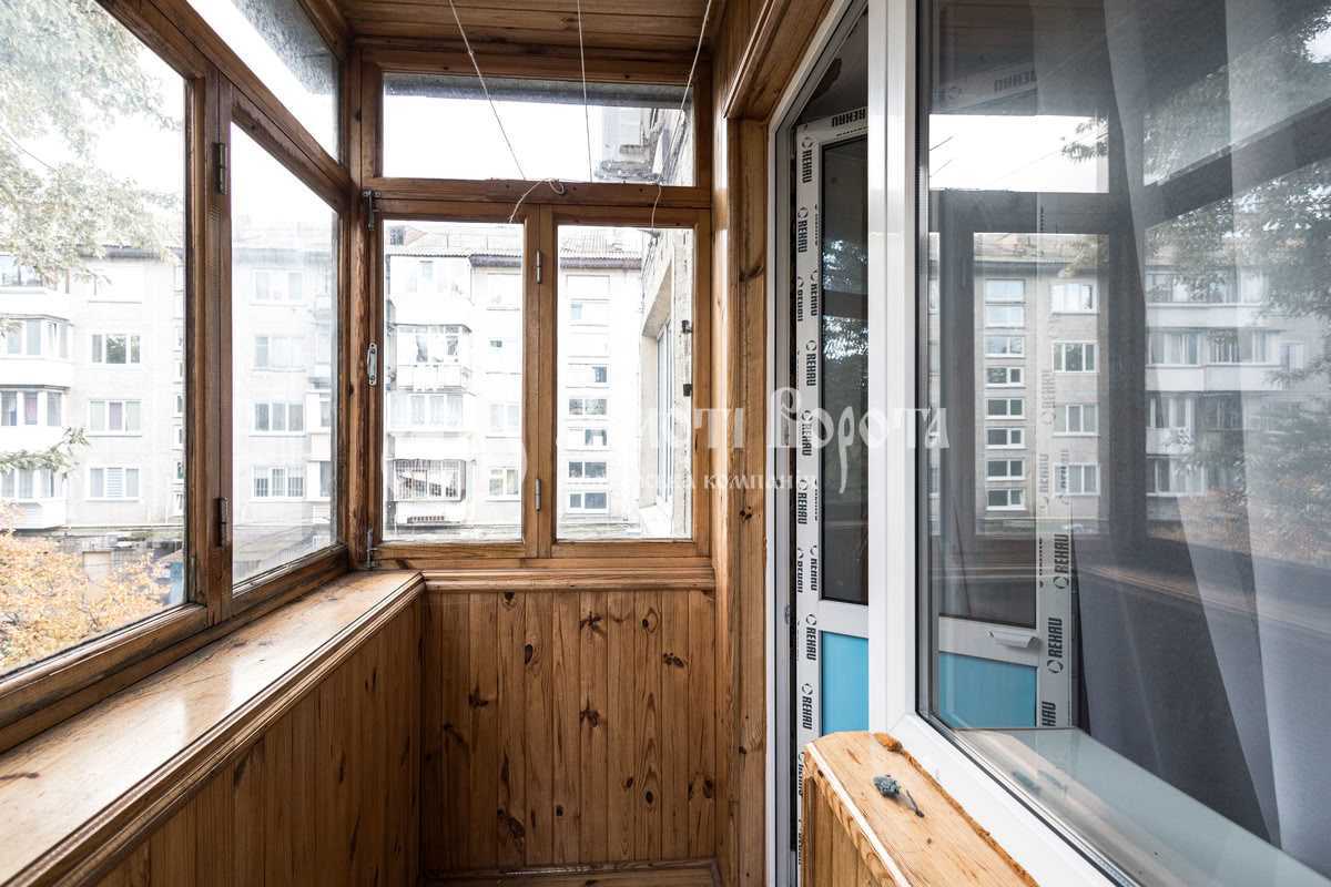 Продажа 2-комнатной квартиры 46.5 м², Ивана Микитенко ул., 15