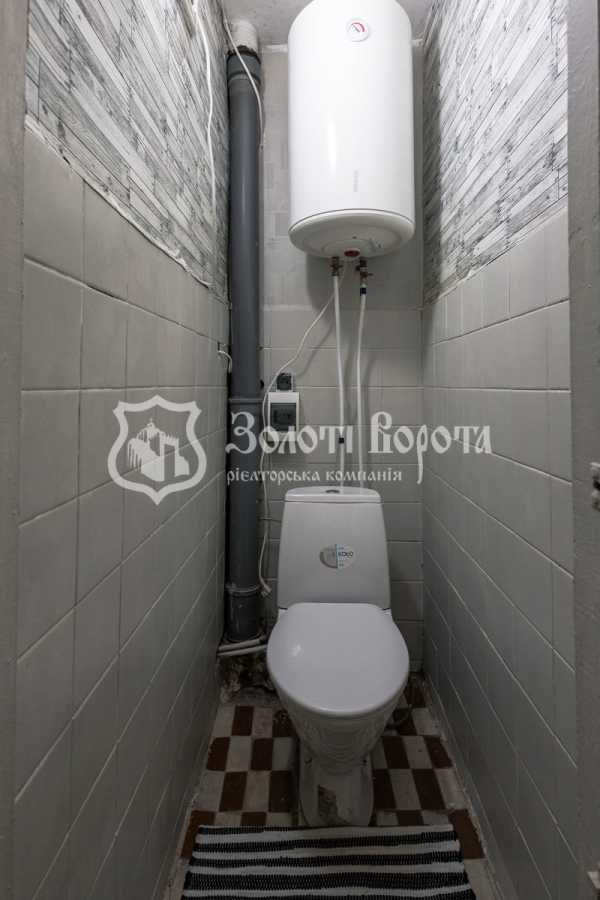 Продажа 2-комнатной квартиры 46.5 м², Ивана Микитенко ул., 15
