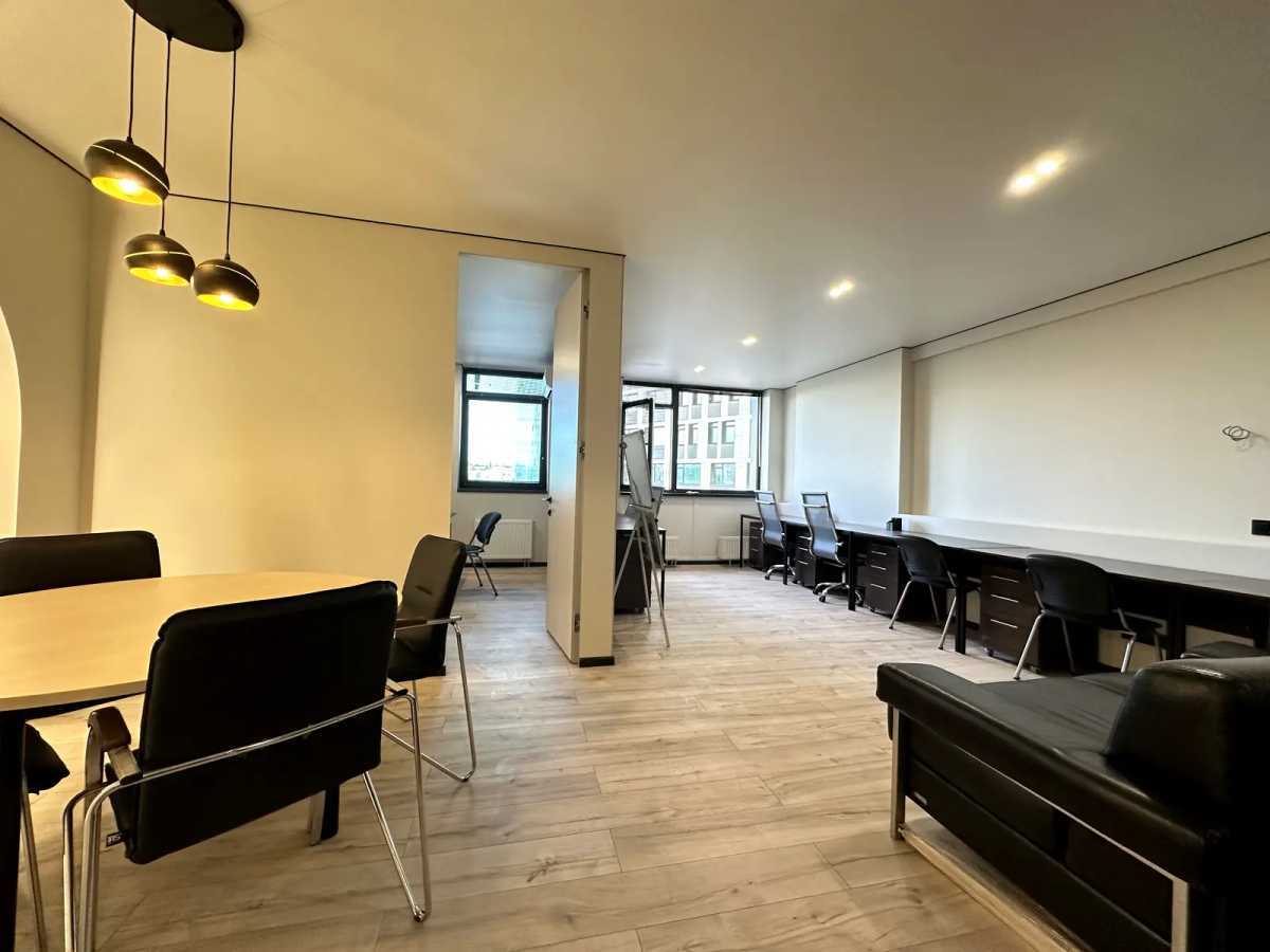 Аренда офиса 50 м², Берестейський, 11