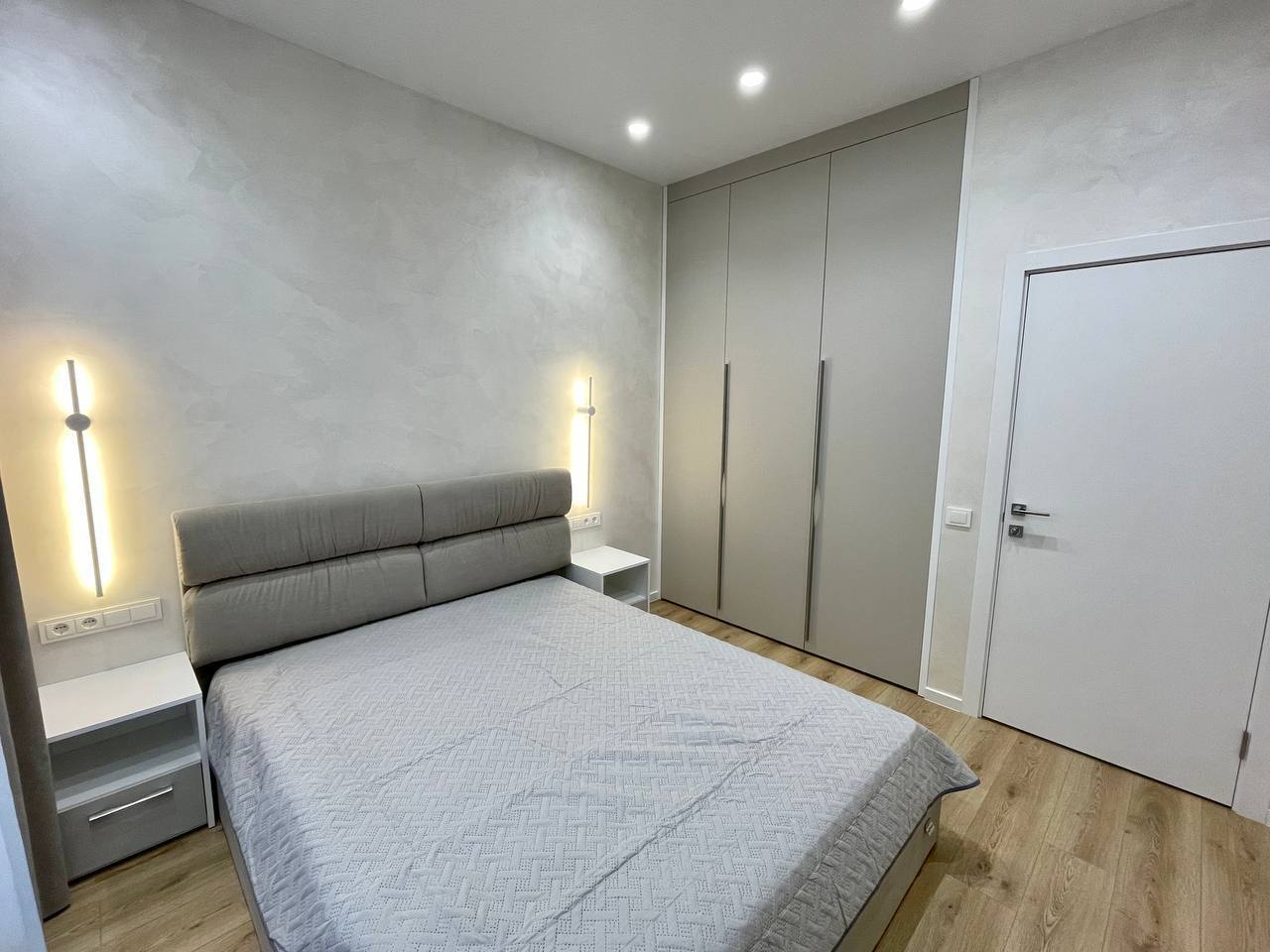 Продаж 2-кімнатної квартири 40 м², Костомаровська вул.