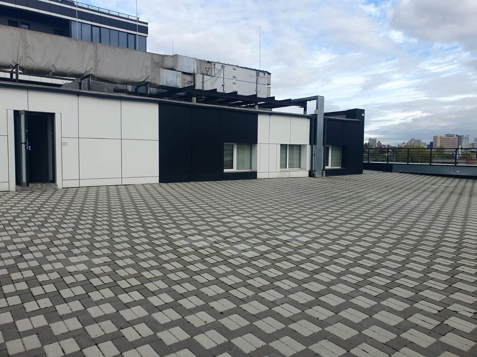 Аренда офиса 3300 м², Зоологическая ул.
