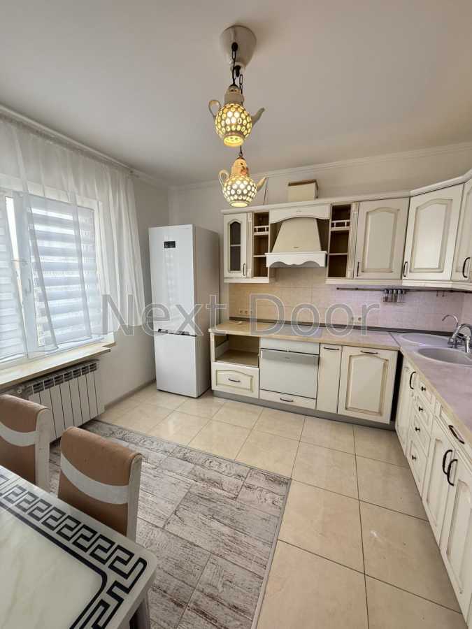 Продаж 2-кімнатної квартири 67.1 м², Івана Улітіна вул., Пулюя, 2