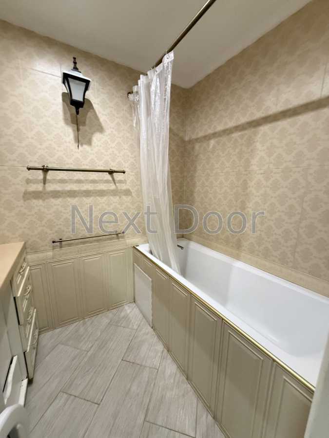 Продаж 2-кімнатної квартири 67.1 м², Івана Улітіна вул., Пулюя, 2