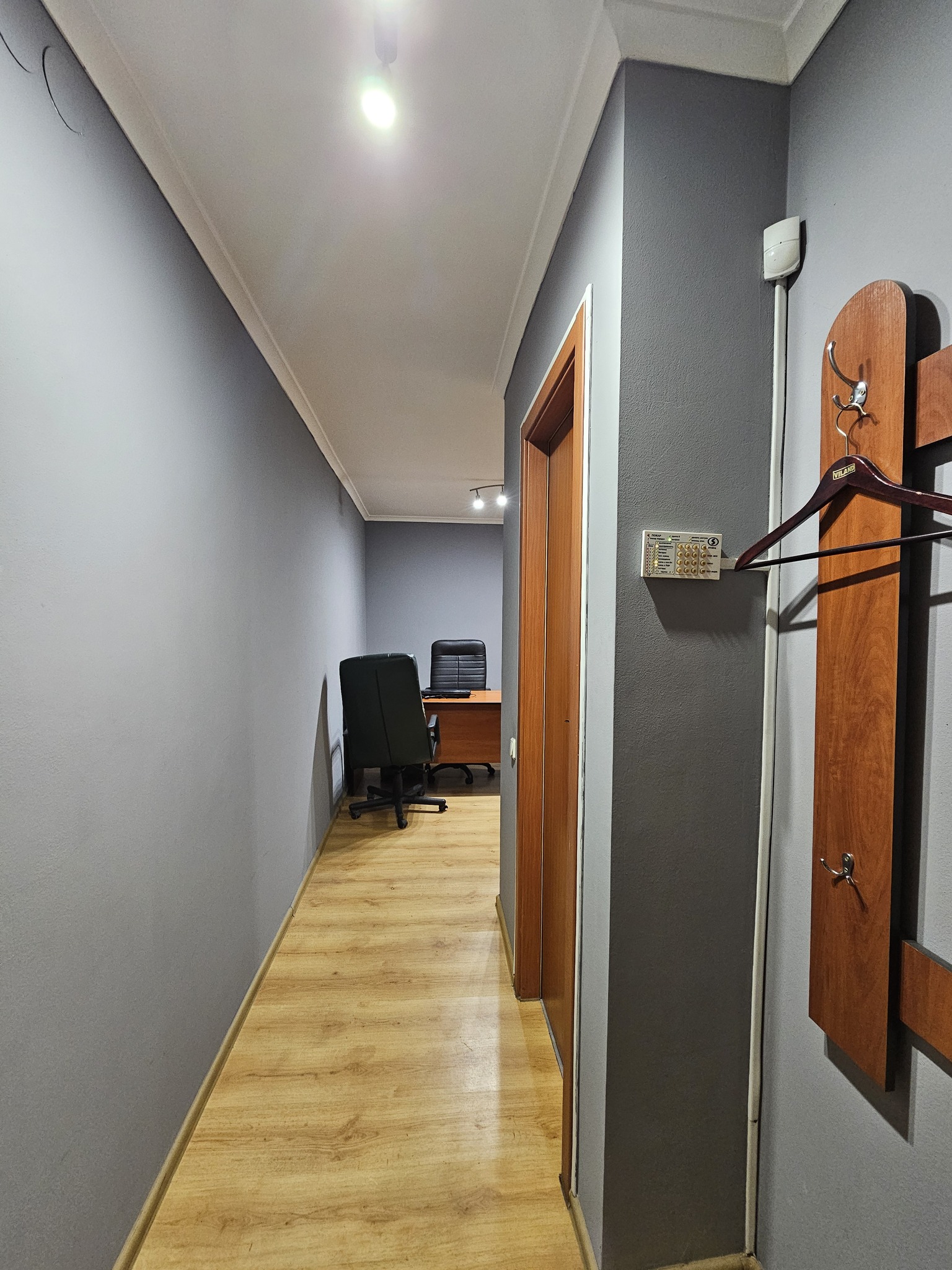 Продаж 1-кімнатної квартири 30.2 м², Лазаряна вул., 10