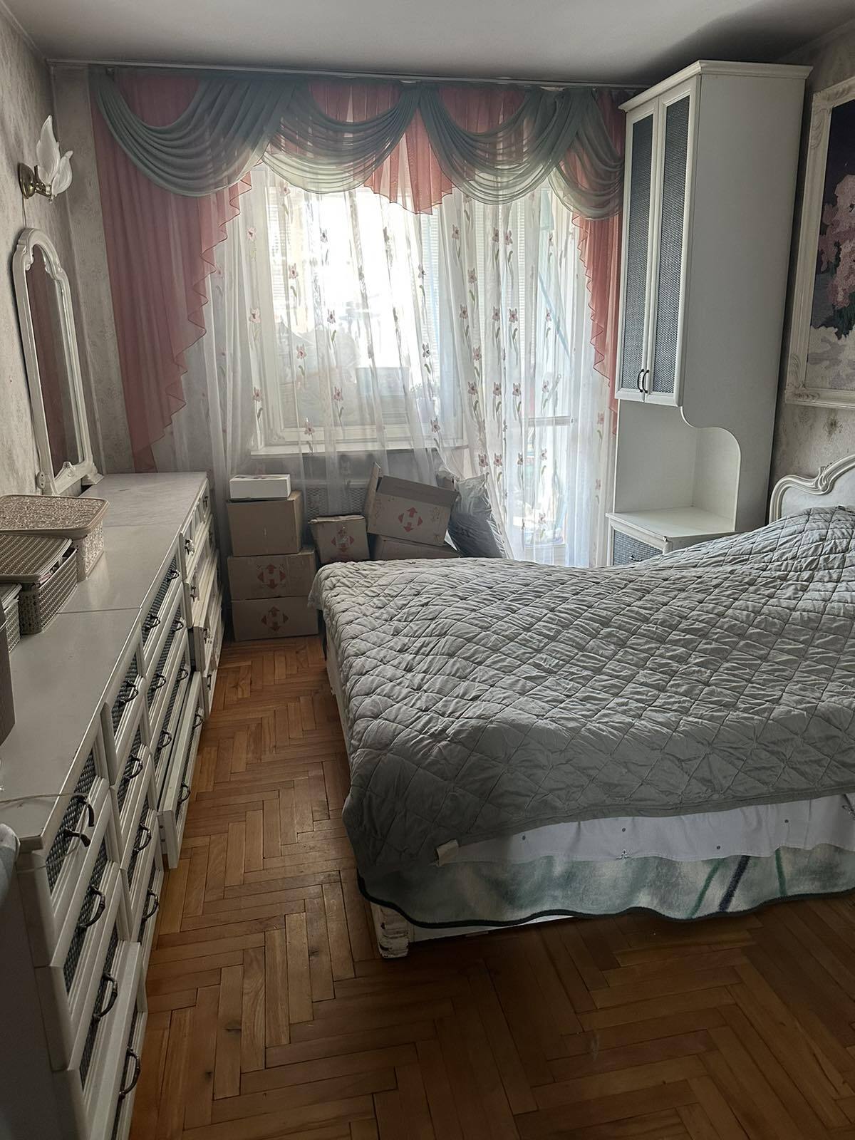 Продаж 3-кімнатної квартири 71.6 м², Незалежності просп., 108