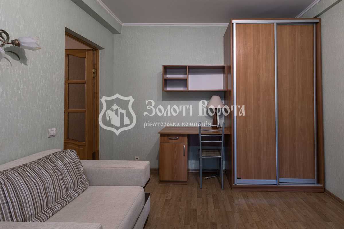 Продаж 1-кімнатної квартири 34 м², Дніпровська наб., 9А