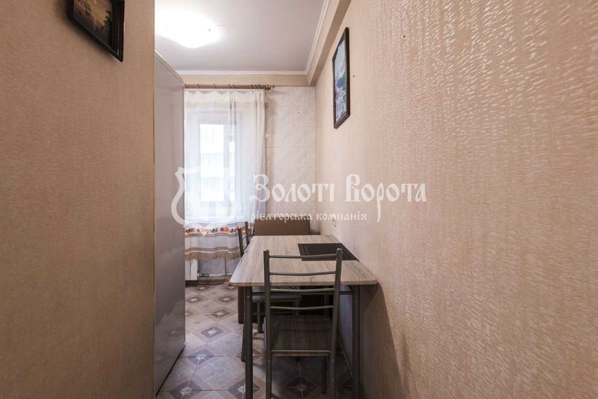 Продаж 1-кімнатної квартири 34 м², Дніпровська наб., 9А