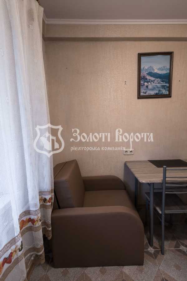 Продаж 1-кімнатної квартири 34 м², Дніпровська наб., 9А