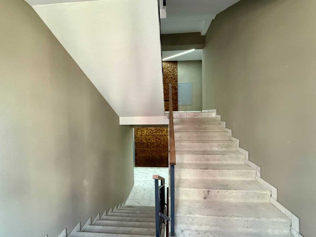 Продаж 1-кімнатної квартири 31 м², Інститутська вул., 5