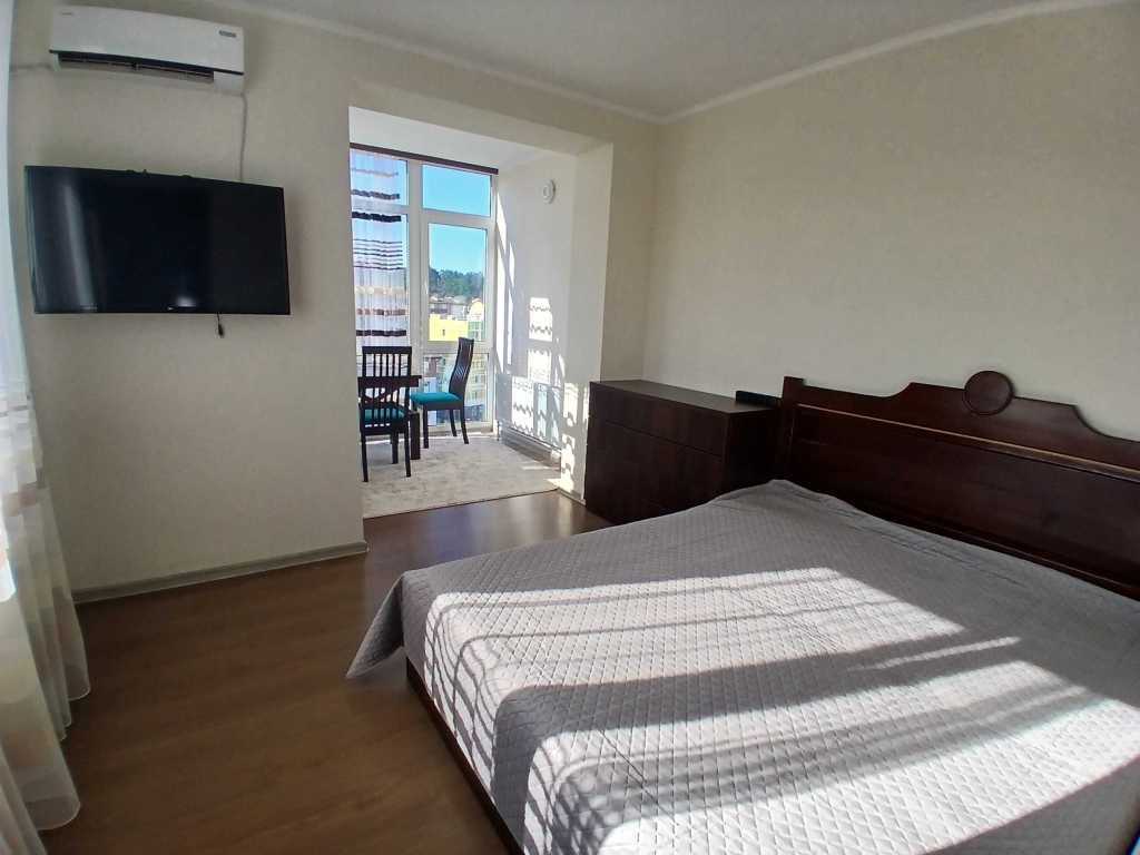 Продажа 1-комнатной квартиры 40 м², Мечникова ул.