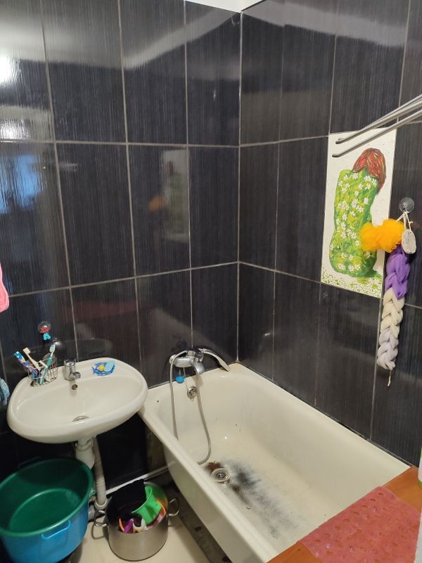 Продажа 3-комнатной квартиры 71 м², Маршала Малиновского ул., 36
