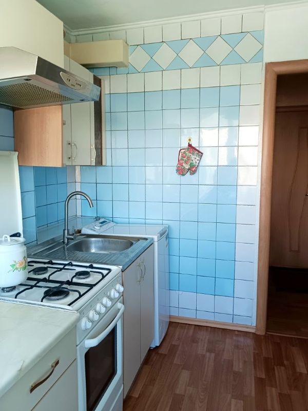 Продаж 2-кімнатної квартири 45 м², Воронезька вул., 79