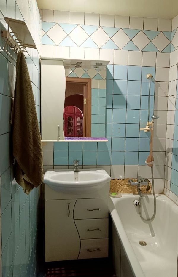 Продаж 2-кімнатної квартири 45 м², Воронезька вул., 79