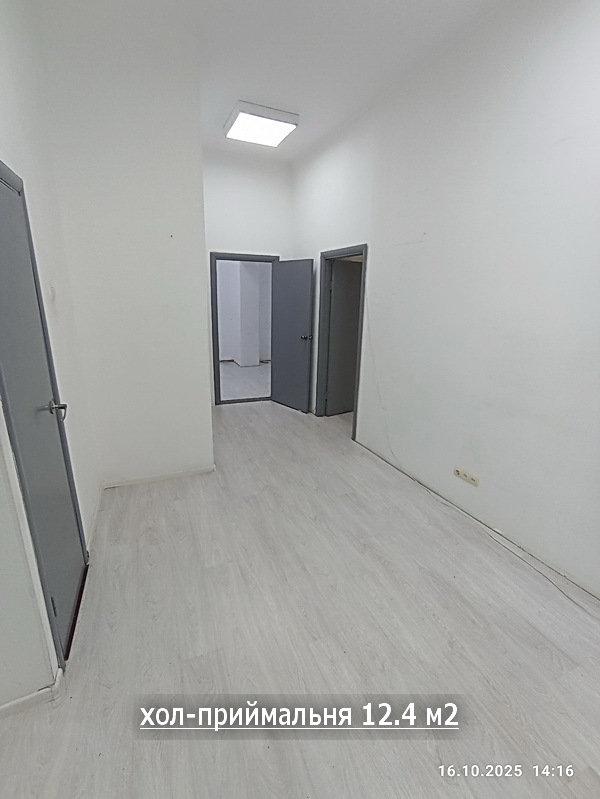 Аренда офиса 75 м², Богдана Хмельницкого ул., 10