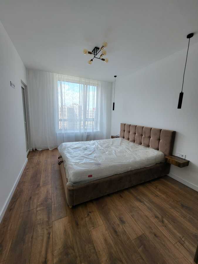 Аренда 1-комнатной квартиры 46 м², Александра Олеся ул., 8/17