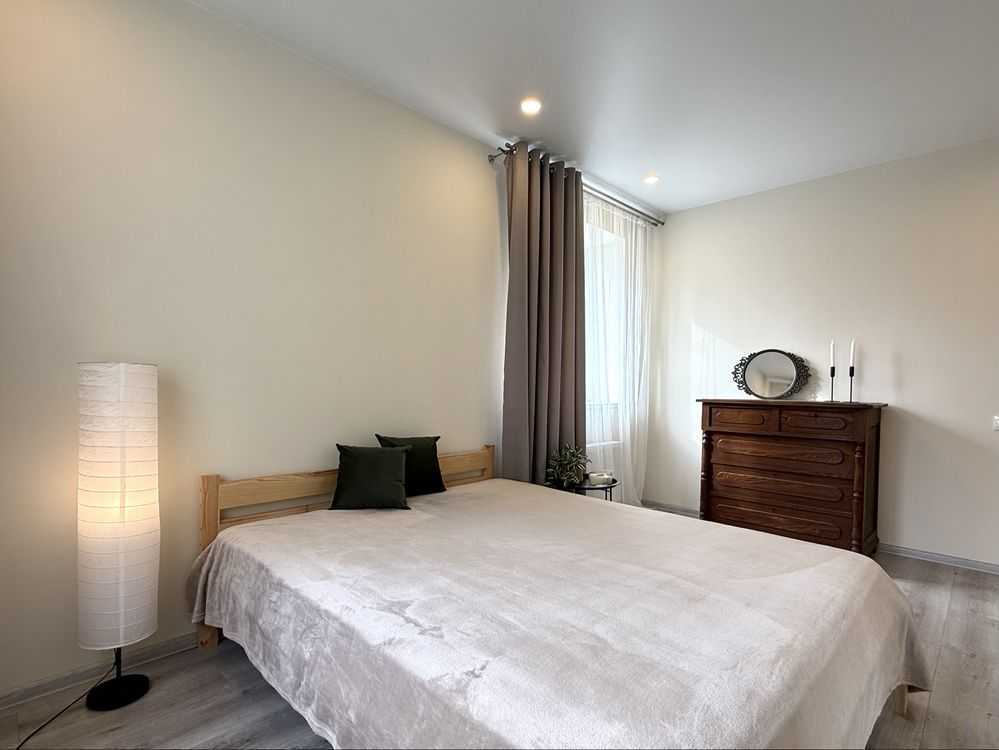 Продажа 2-комнатной квартиры 49 м², Есенина ул., 32