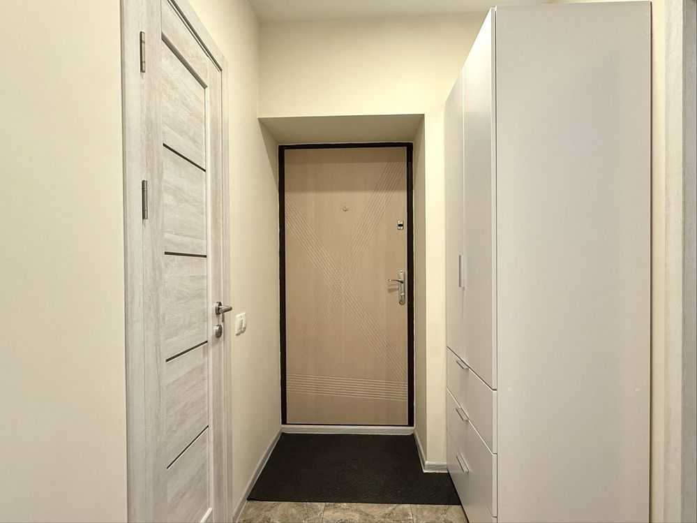 Продажа 2-комнатной квартиры 49 м², Есенина ул., 32