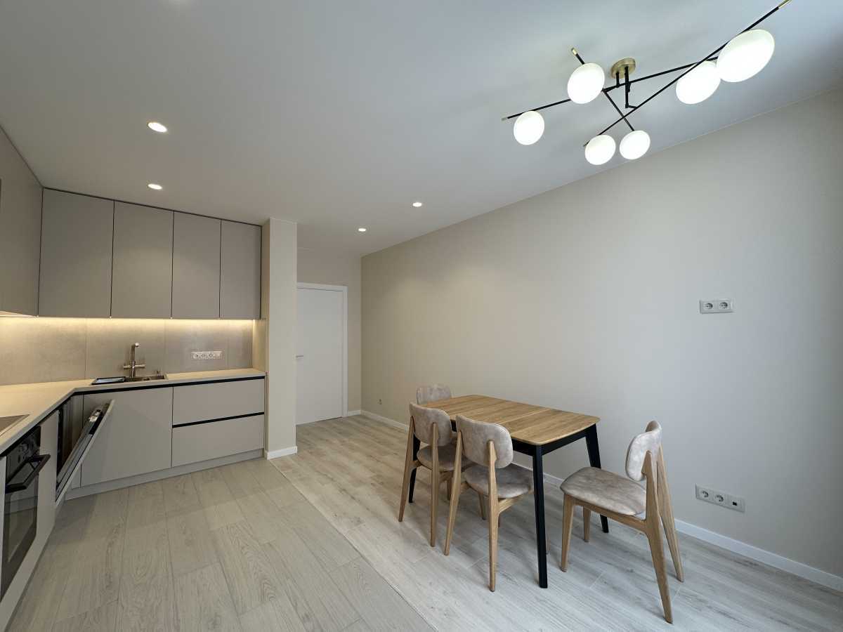 Оренда 2-кімнатної квартири 78 м², Олеся Бабія вул., Бердника, 1в