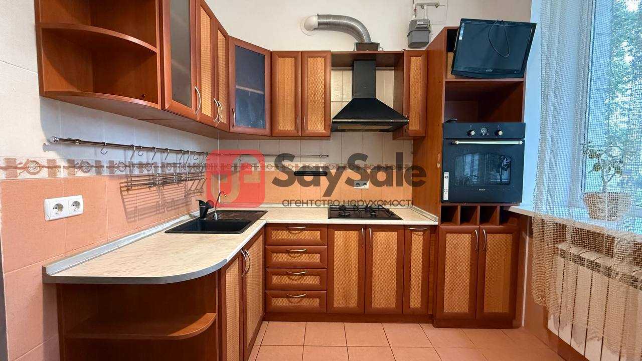 Продаж 2-кімнатної квартири 58 м², Берестейський, 71/2