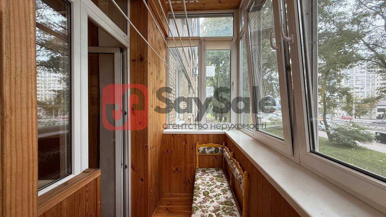 Продаж 2-кімнатної квартири 58 м², Берестейський, 71/2
