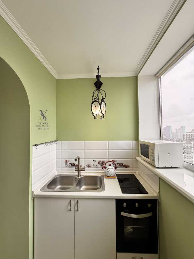 Продаж 1-кімнатної квартири 55 м², Сергія Данченка вул., 3