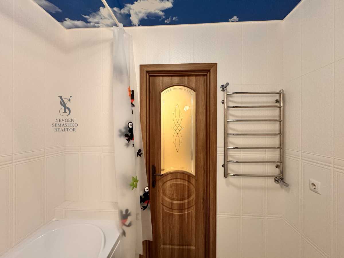 Продаж 1-кімнатної квартири 55 м², Сергія Данченка вул., 3