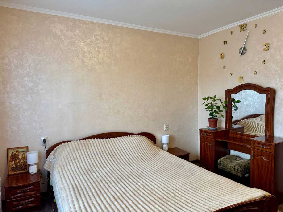 Продажа 2-комнатной квартиры 54.1 м², Льонокомбінатівська, 5