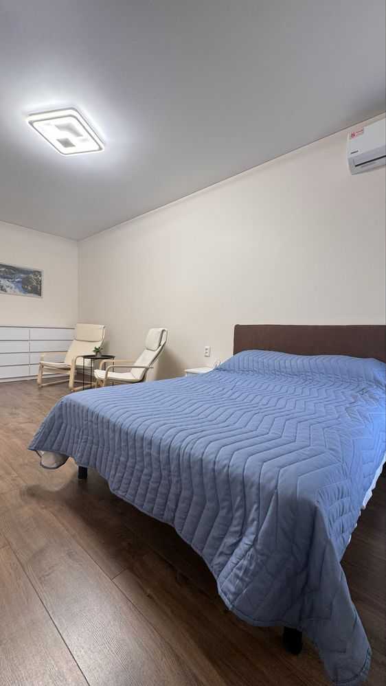 Продаж 2-кімнатної квартири 70 м², Чубинського вул., 8Б