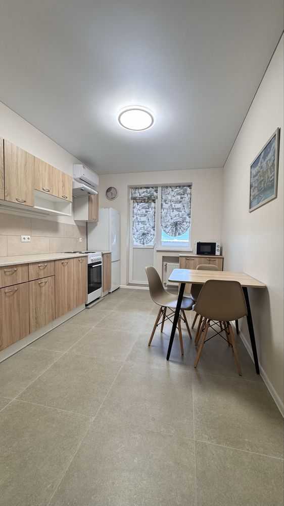 Продаж 2-кімнатної квартири 70 м², Чубинського вул., 8Б