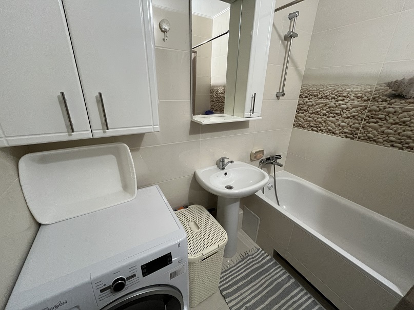 Аренда 1-комнатной квартиры 55 м², Сергея Данченко ул., 5