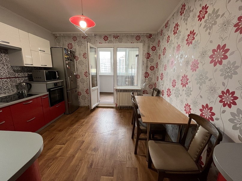 Аренда 1-комнатной квартиры 55 м², Сергея Данченко ул., 5
