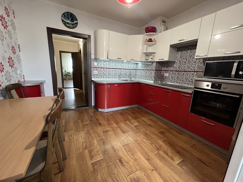 Аренда 1-комнатной квартиры 55 м², Сергея Данченко ул., 5