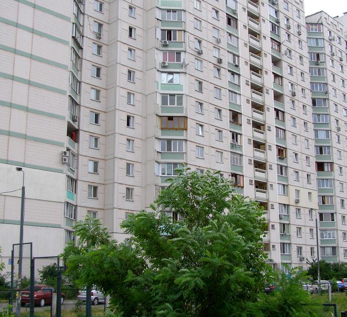 Аренда 1-комнатной квартиры 43 м², Драгоманова ул., 12А