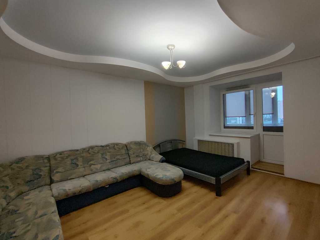 Аренда 1-комнатной квартиры 50 м², Миропольская ул., 39