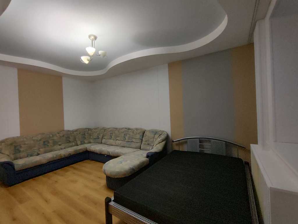 Аренда 1-комнатной квартиры 50 м², Миропольская ул., 39