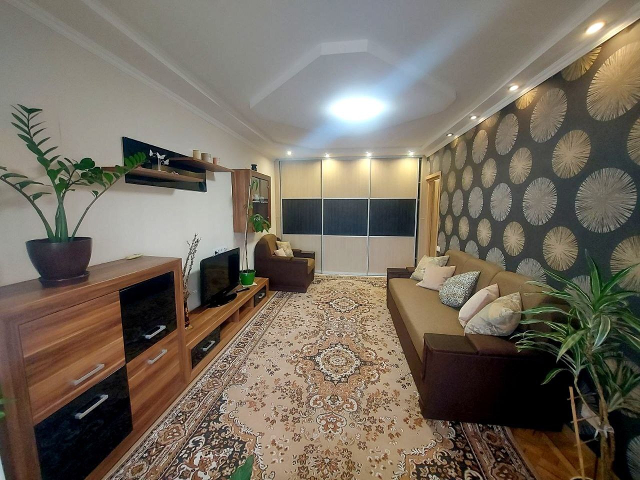 Аренда 2-комнатной квартиры 50 м², Академика Королева ул.