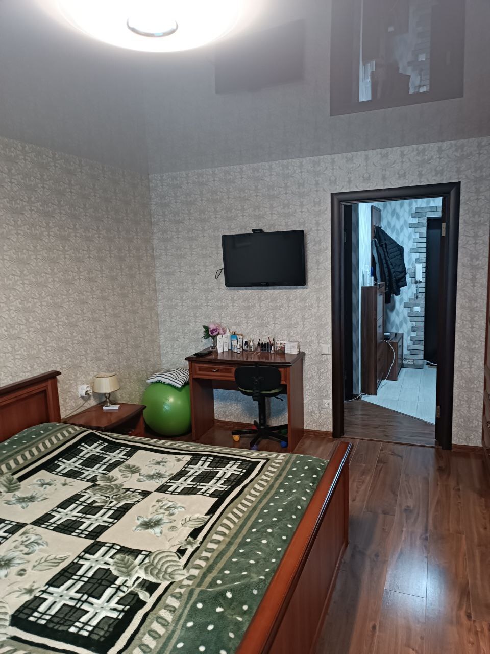 Продажа 3-комнатной квартиры 70 м², Тополь 1 ул., 48