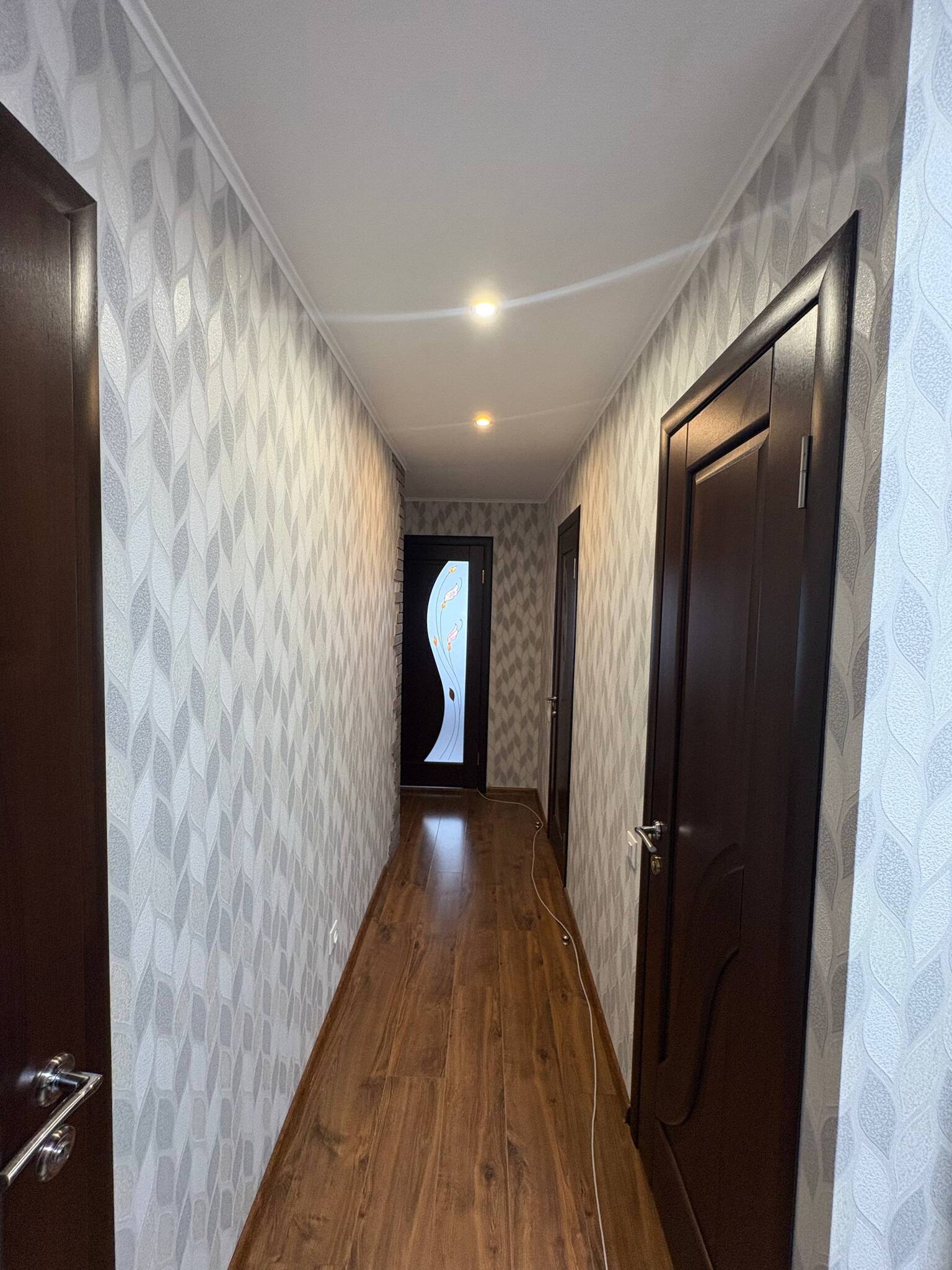 Продажа 3-комнатной квартиры 70 м², Тополь 1 ул., 48