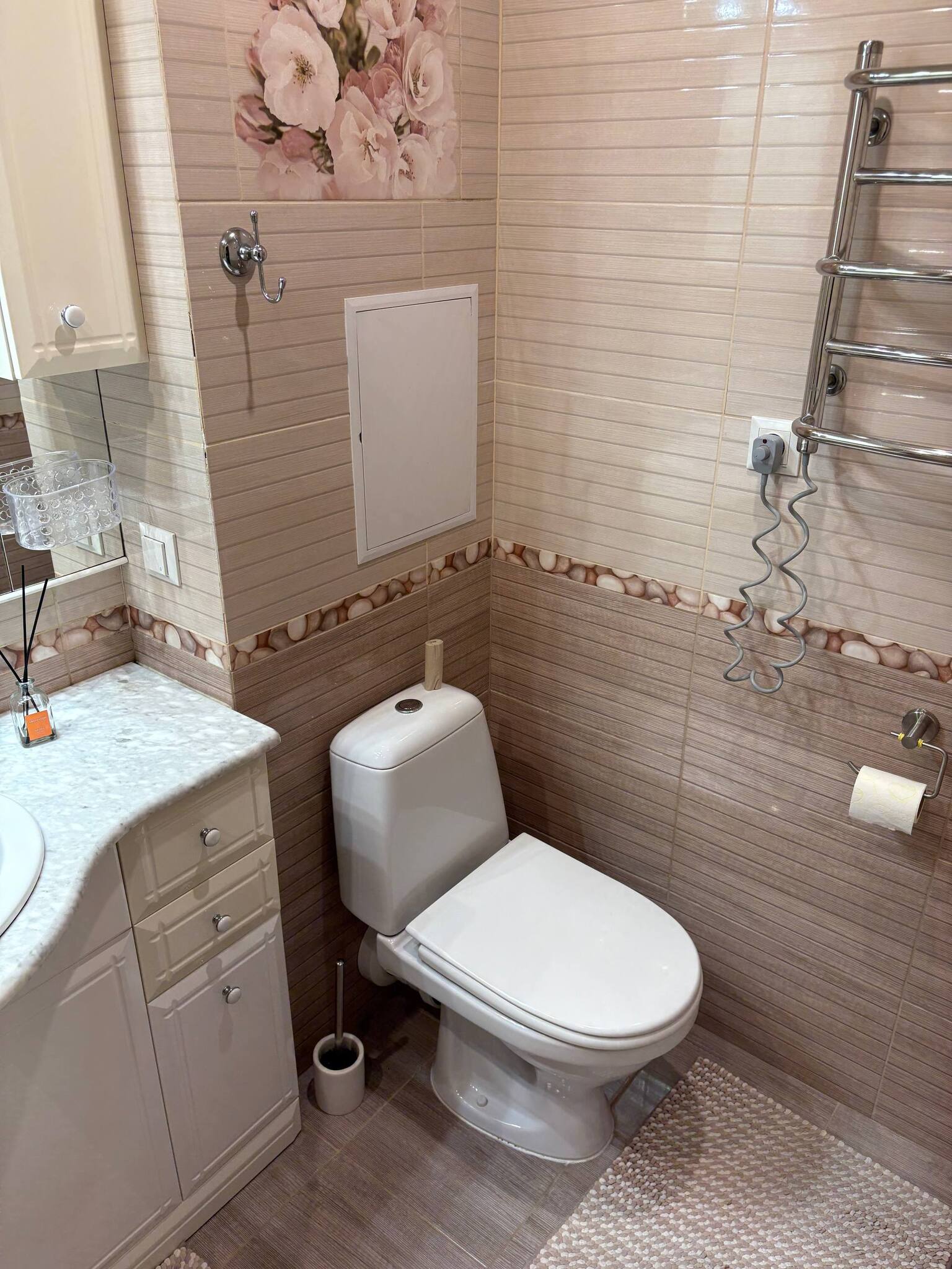Продажа 3-комнатной квартиры 70 м², Тополь 1 ул., 48