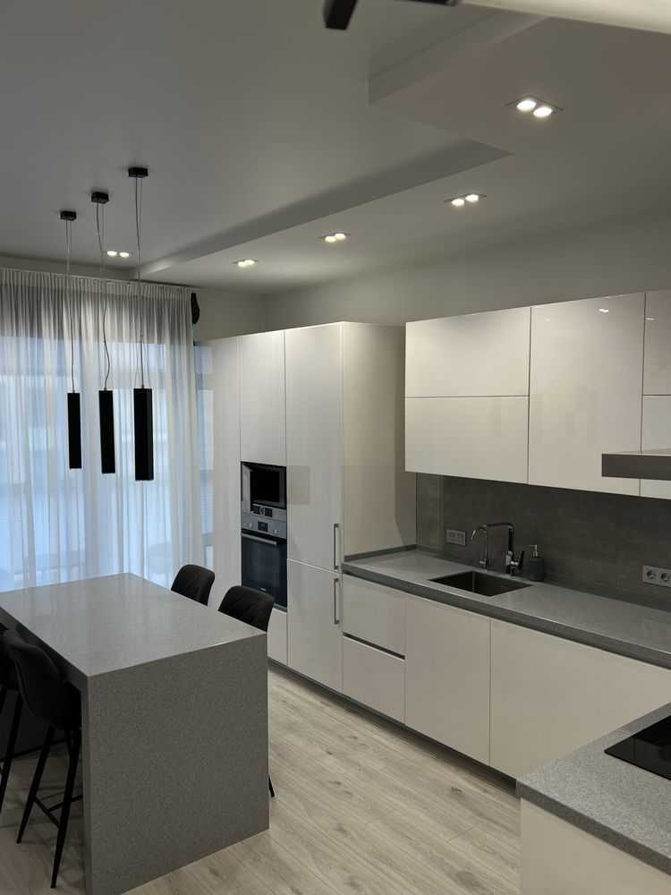Аренда 2-комнатной квартиры 90 м², Василия Тютюнника ул., 28А