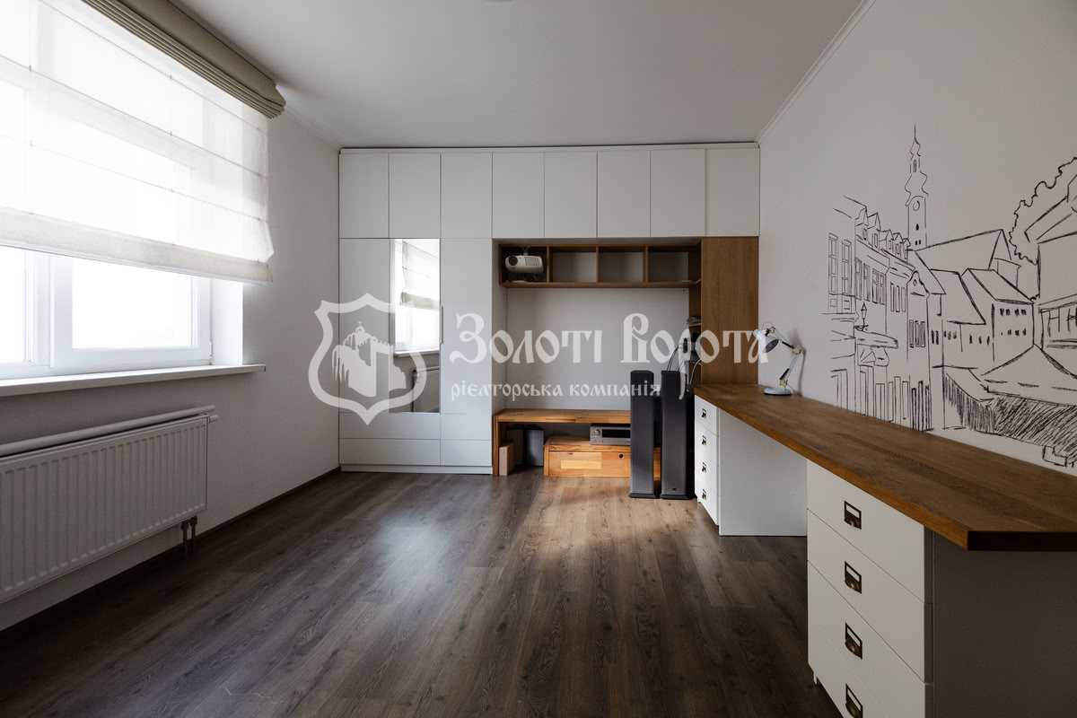 Продажа 3-комнатной квартиры 80 м², Академика Каблукова ул., 19